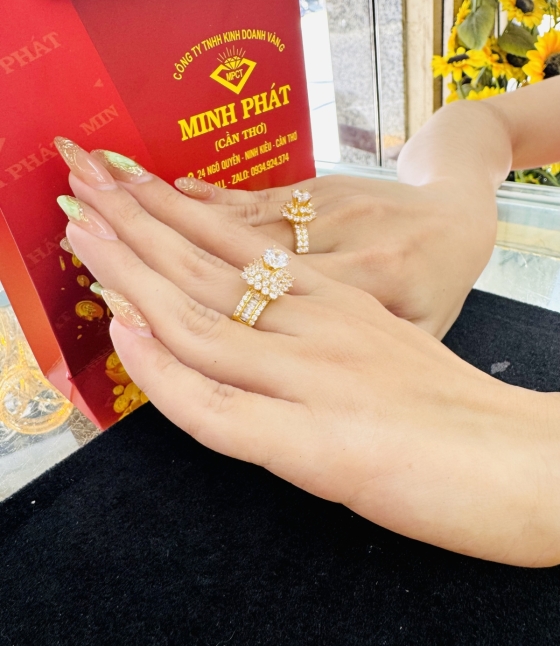 Nhẫn kiểu hột 610 