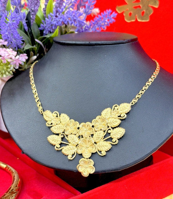 Dây Hoa Cưới